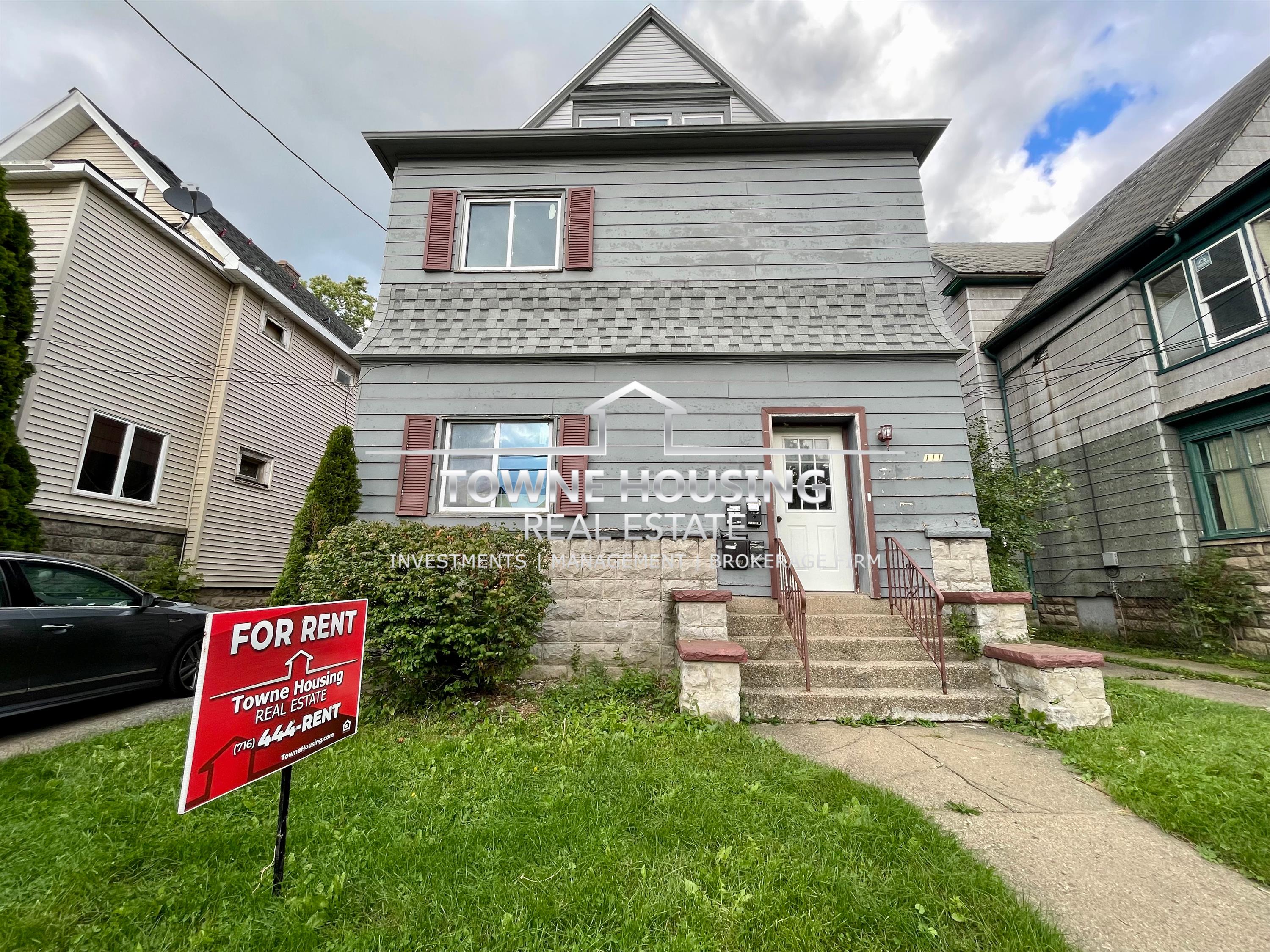 111 Southside Parkway - Front House upper