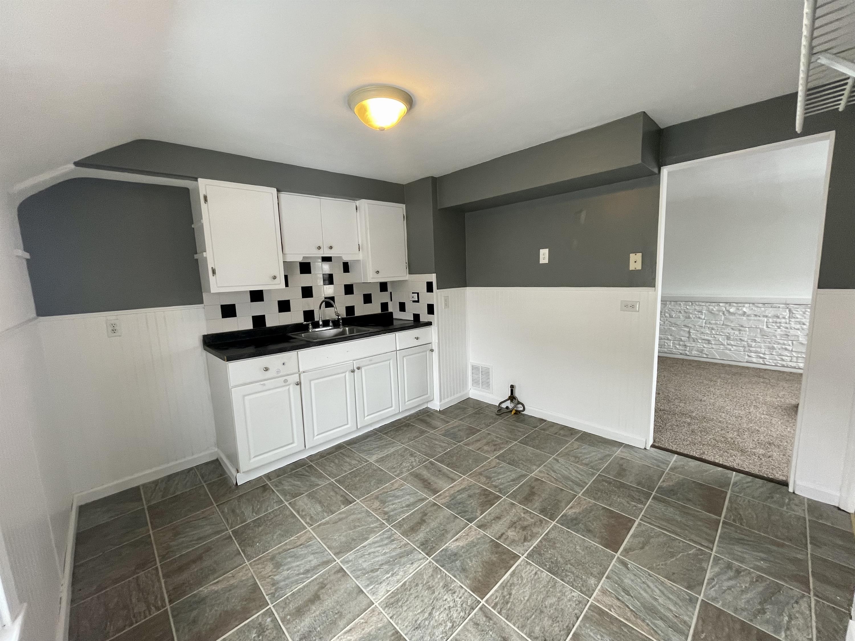 12 Folger Street - 2