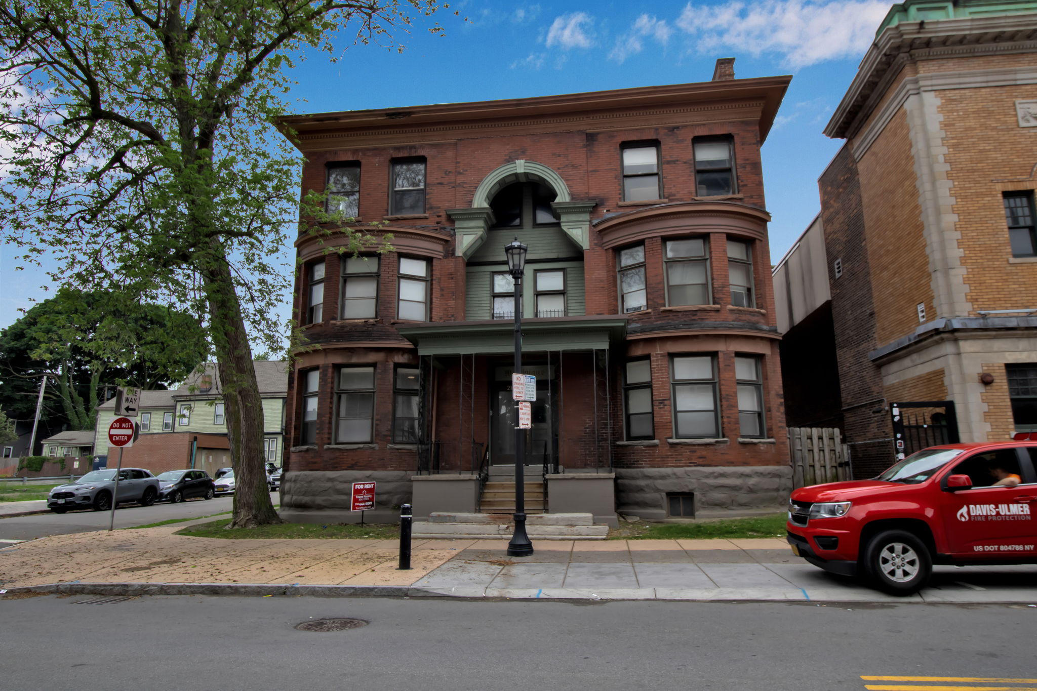 Property thumbnail image