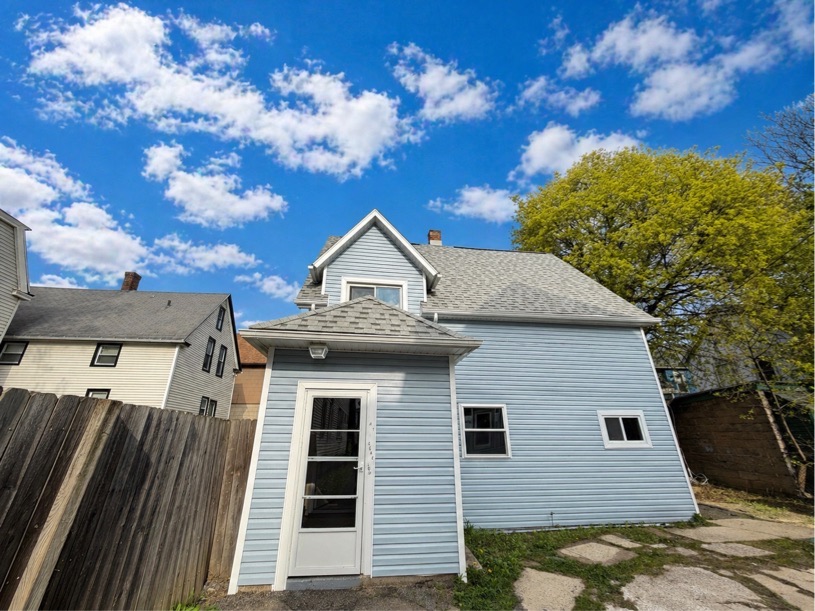 111 Southside Parkway - Back House Lower