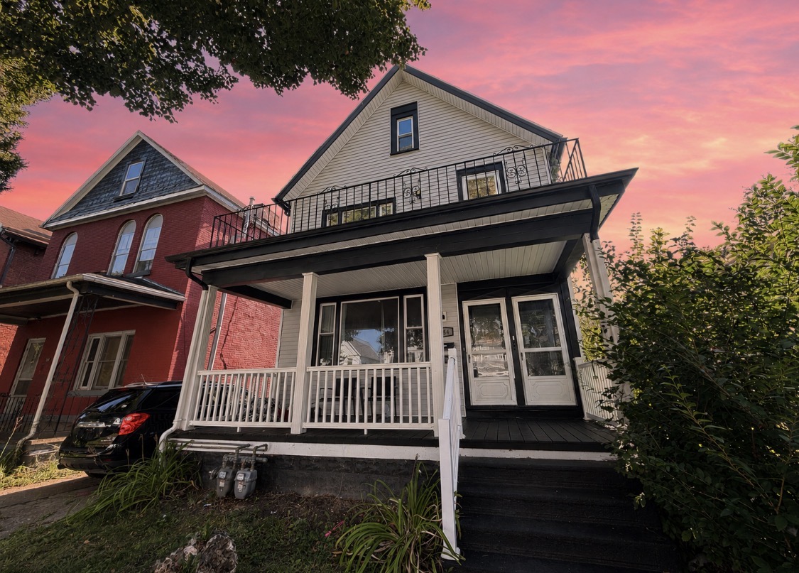 Property main image