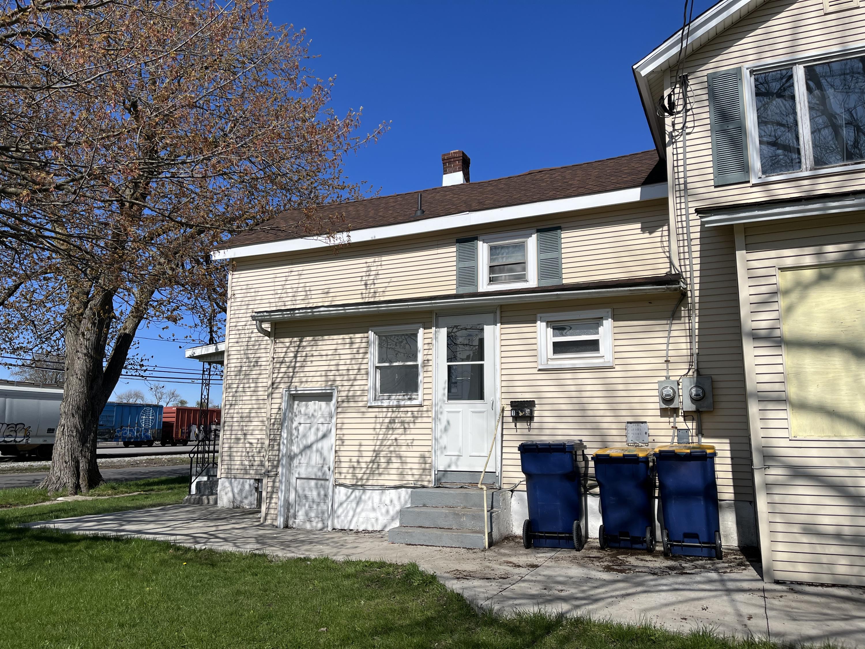 Property thumbnail image