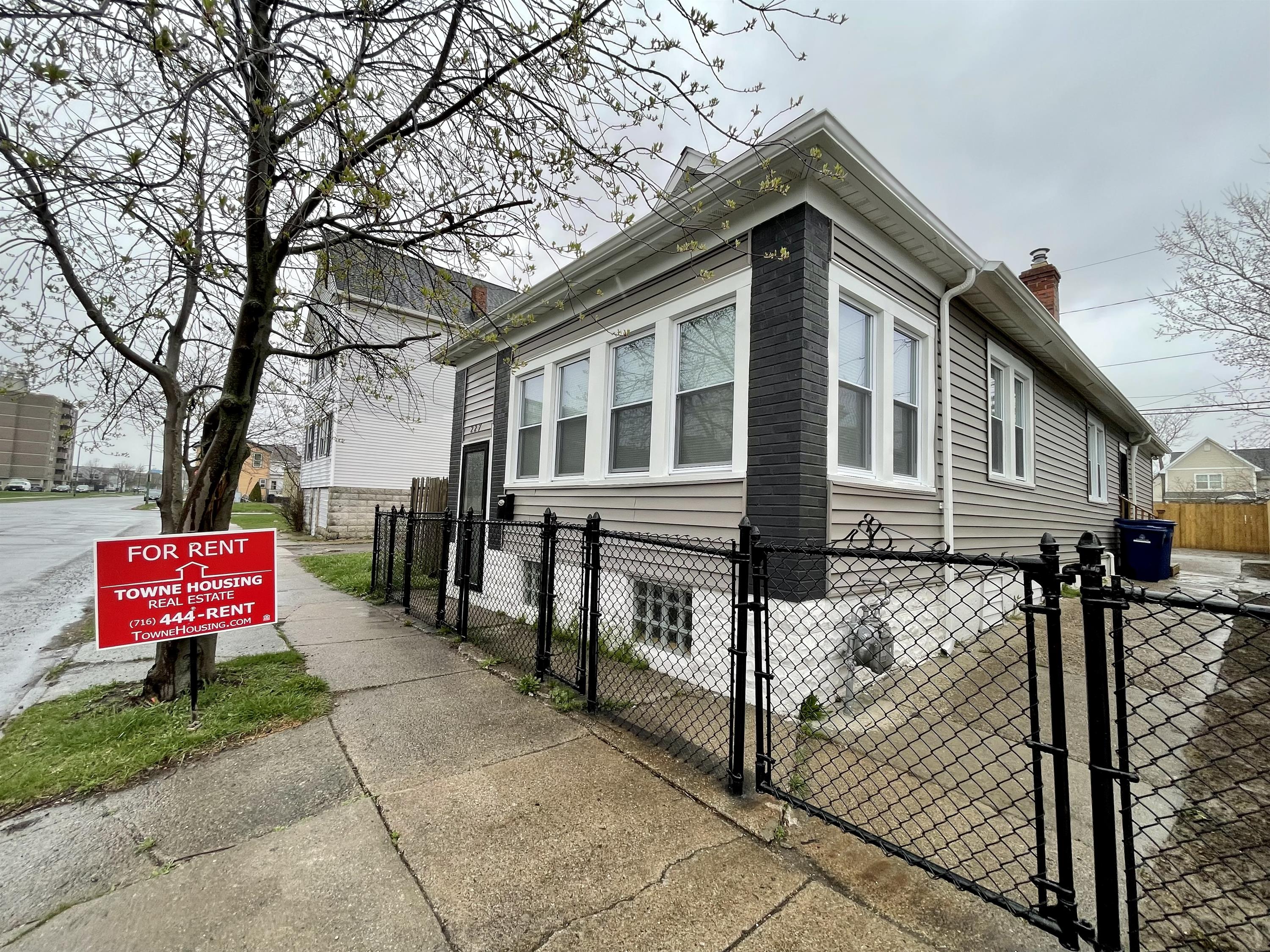 227 Efner Street