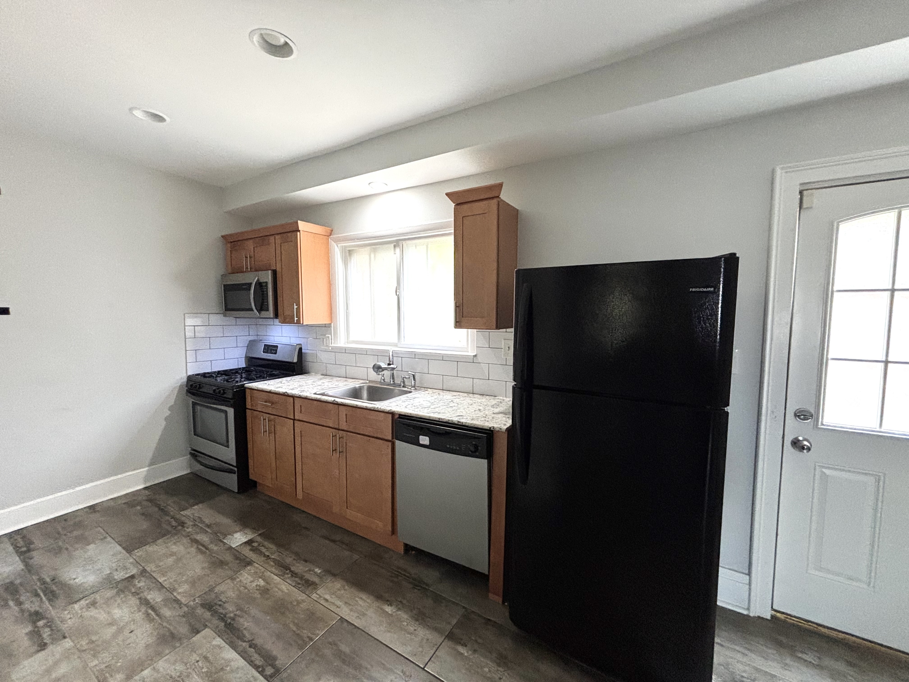 105 Mariner Street