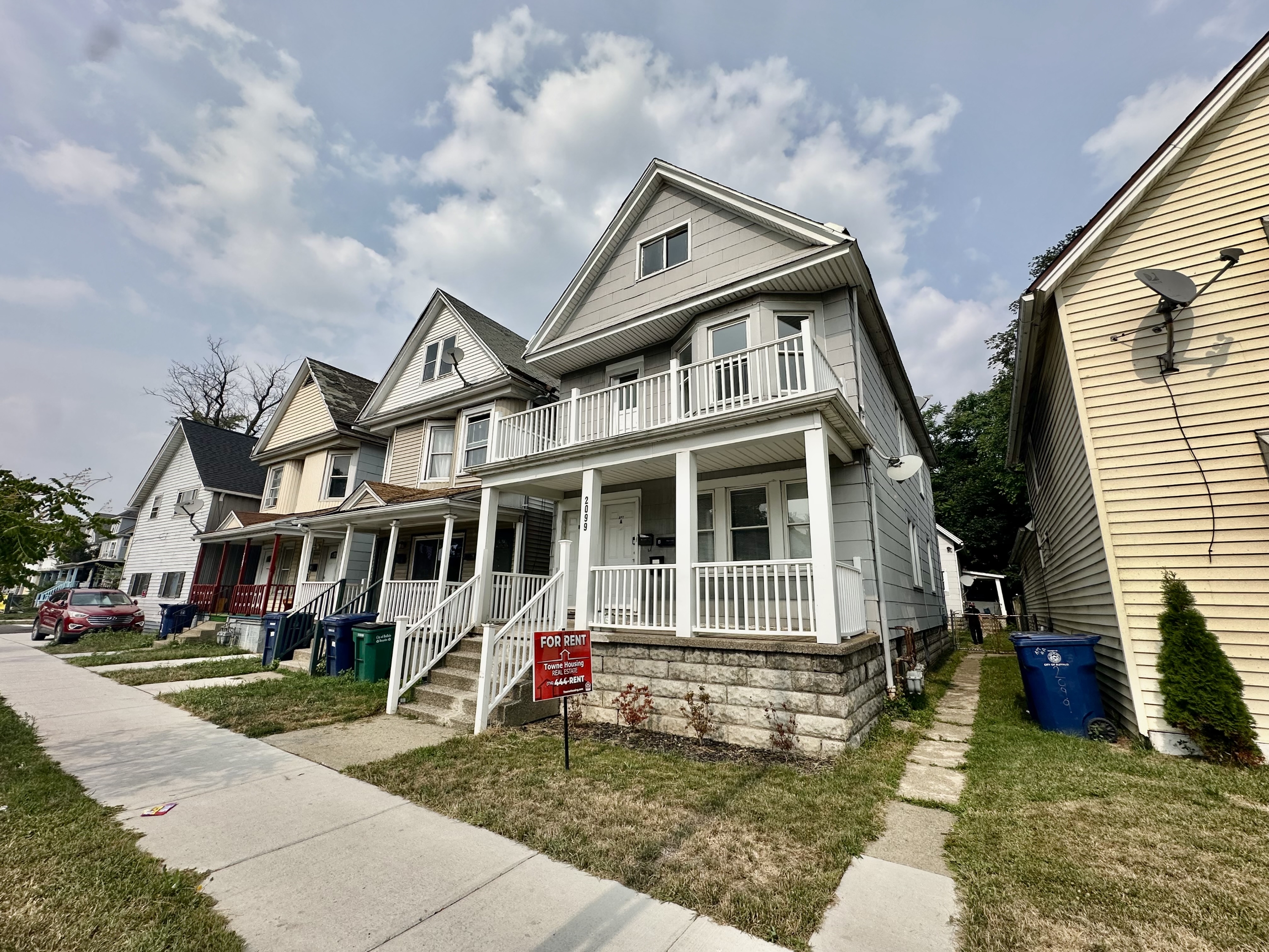 2099 Niagara Street - 2