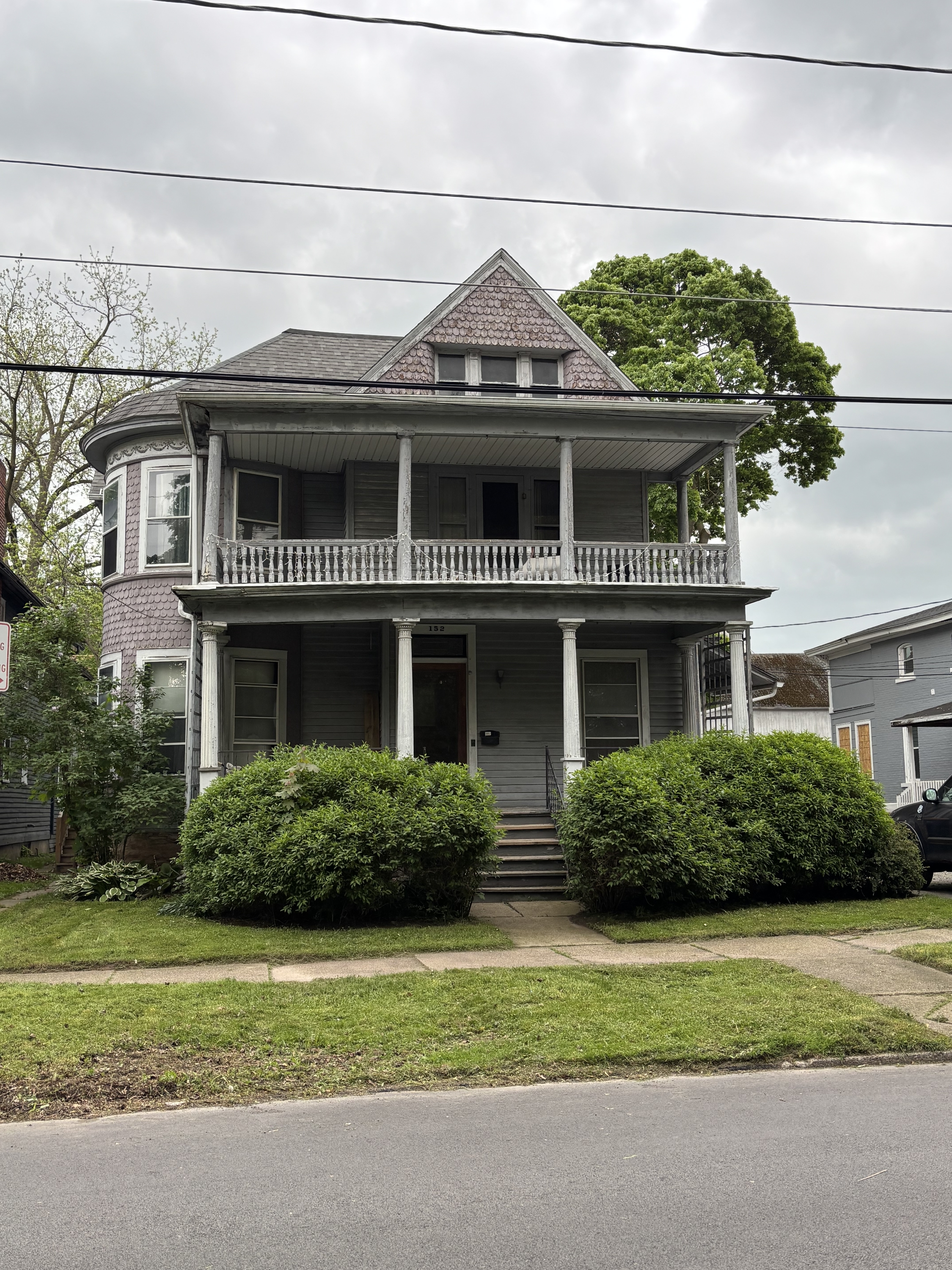150 Pine St