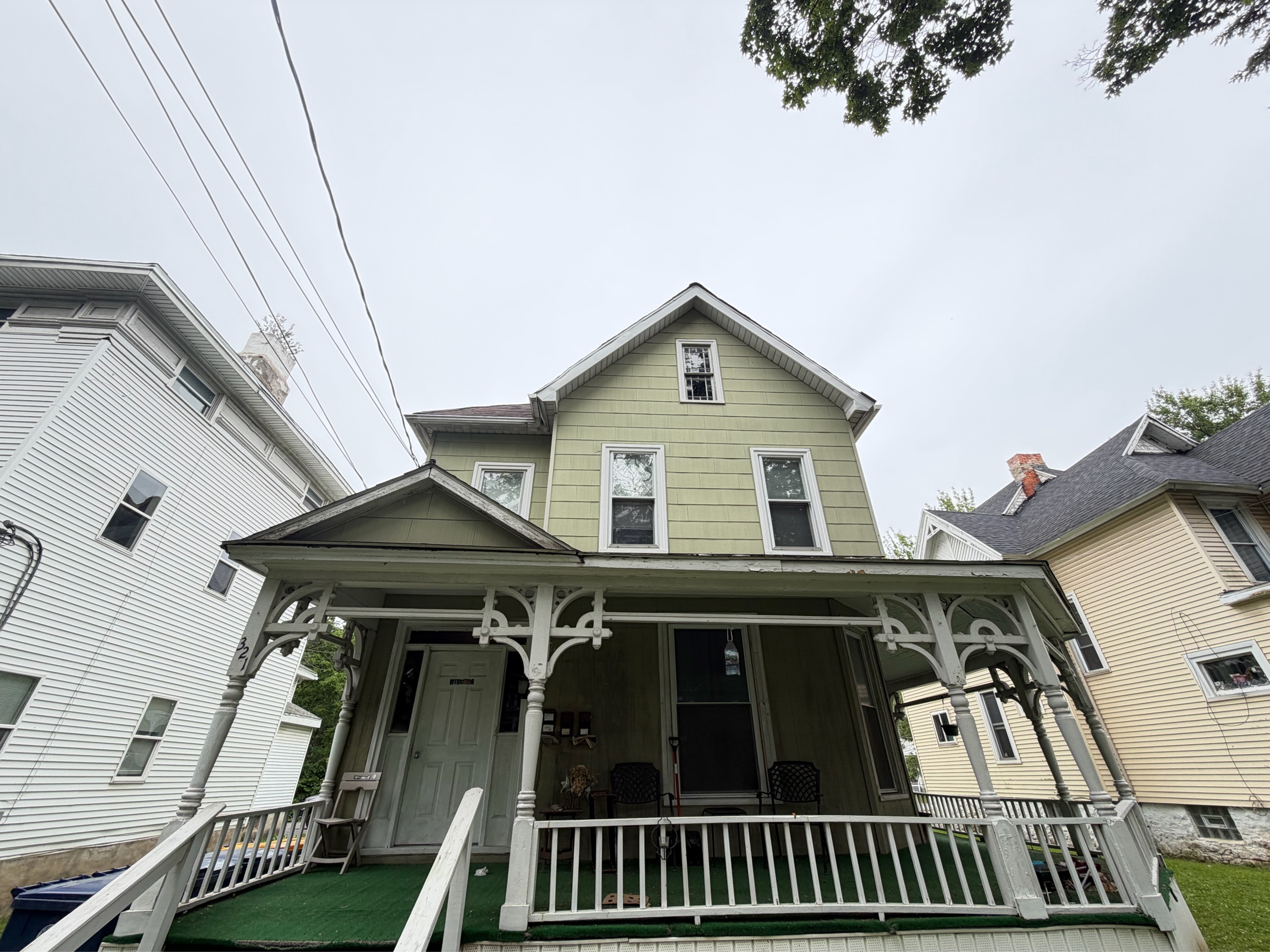 321 Washburn Street - 1
